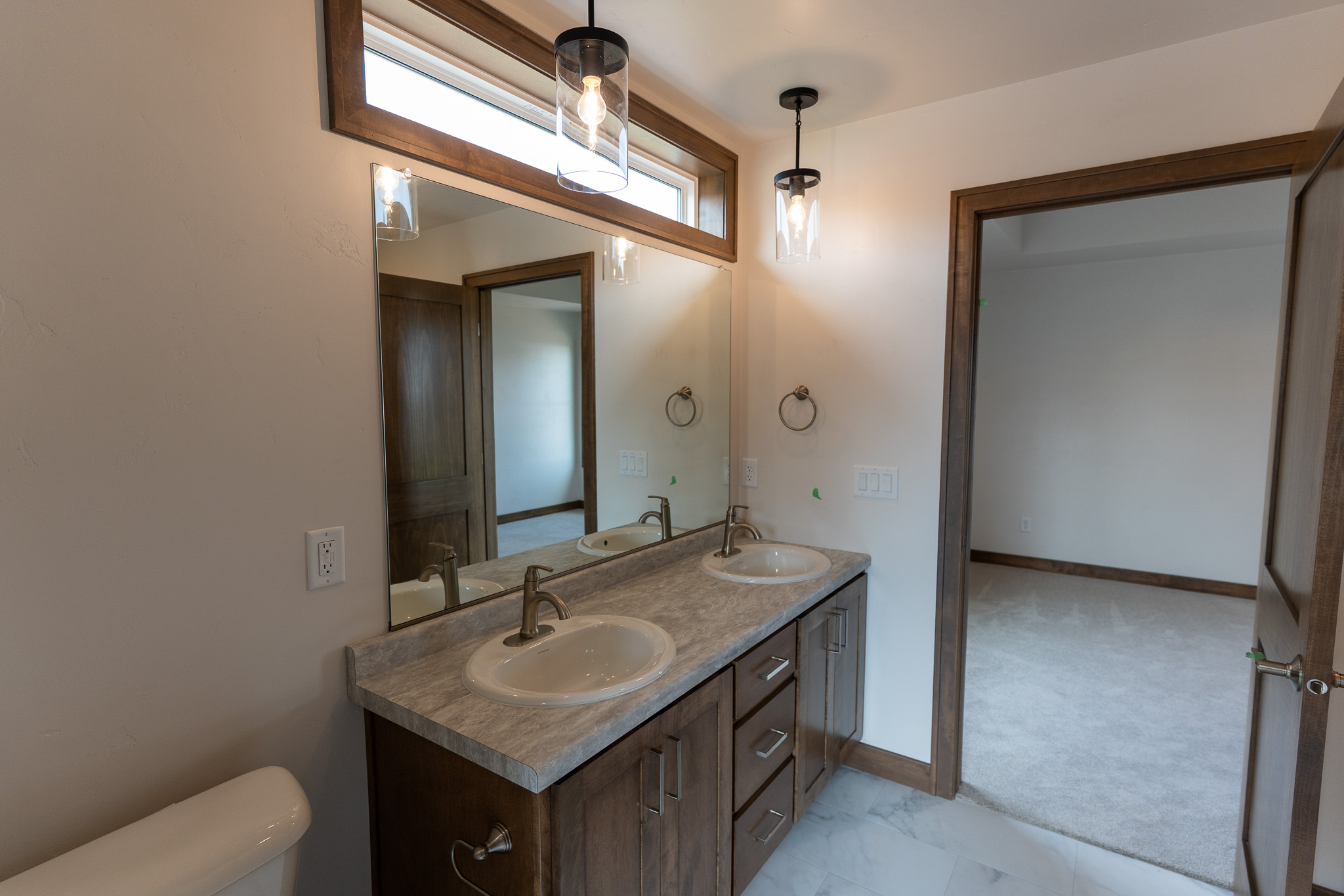 1340 Bens Way, Kaukauna home - view 23