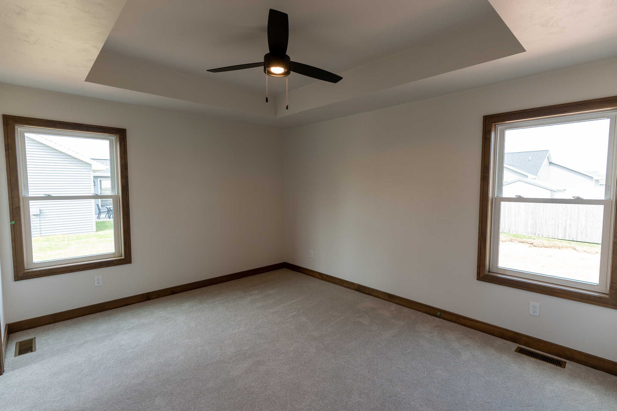 1340 Bens Way, Kaukauna home - view 25