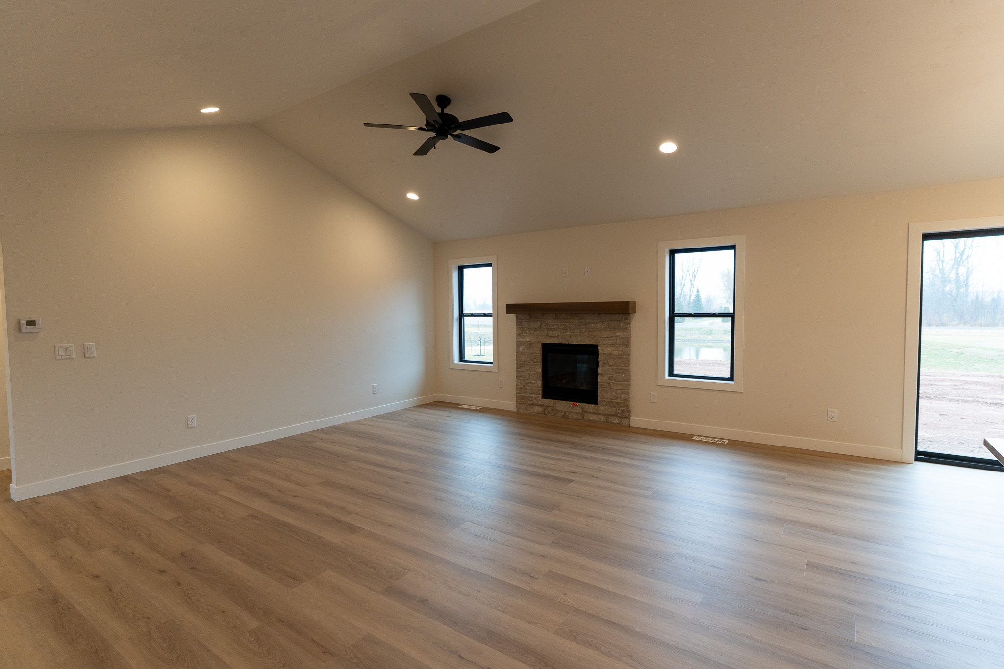 W5836 Edgewood Dr home - view 8