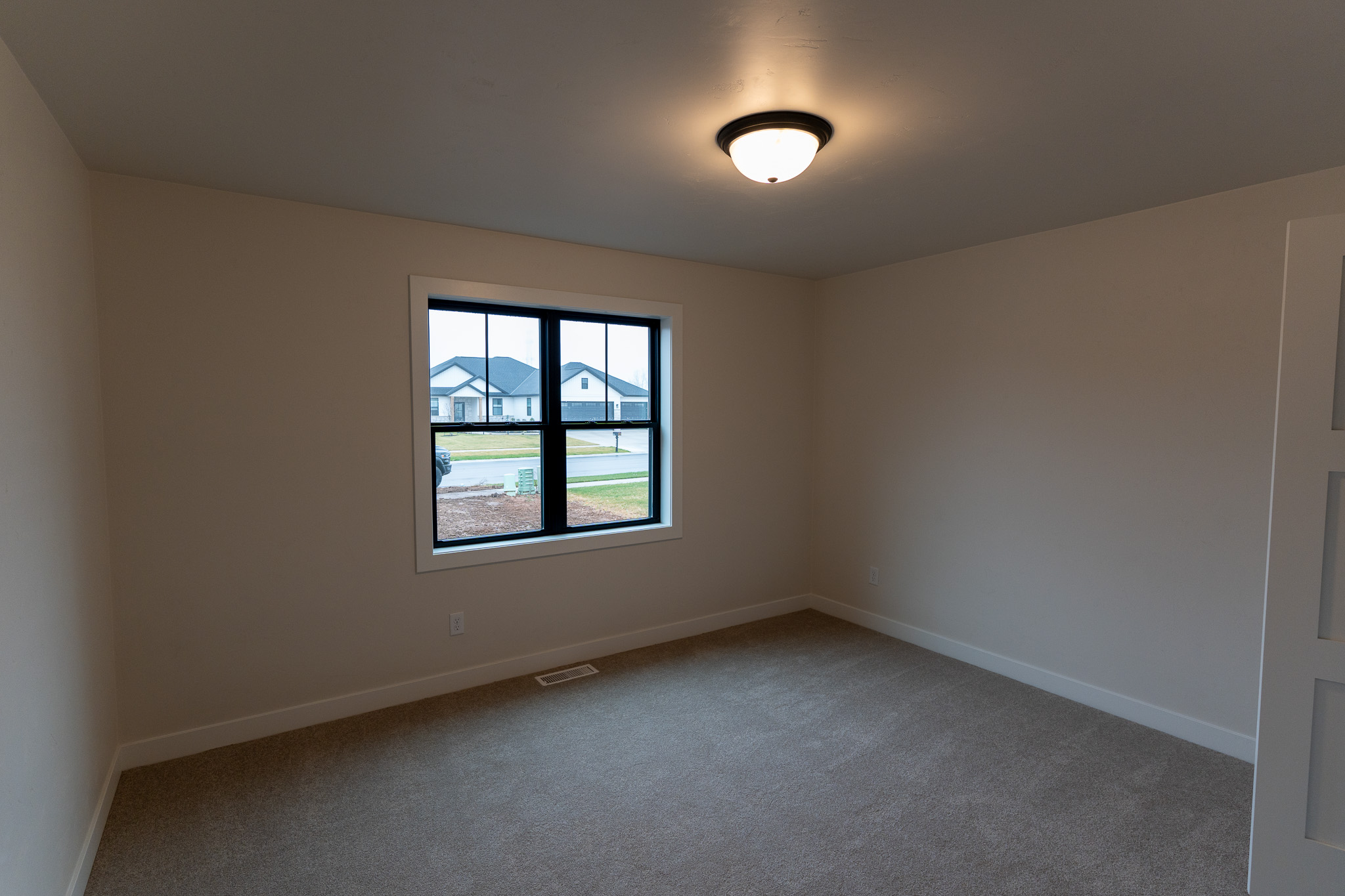 W5836 Edgewood Dr home - view 24