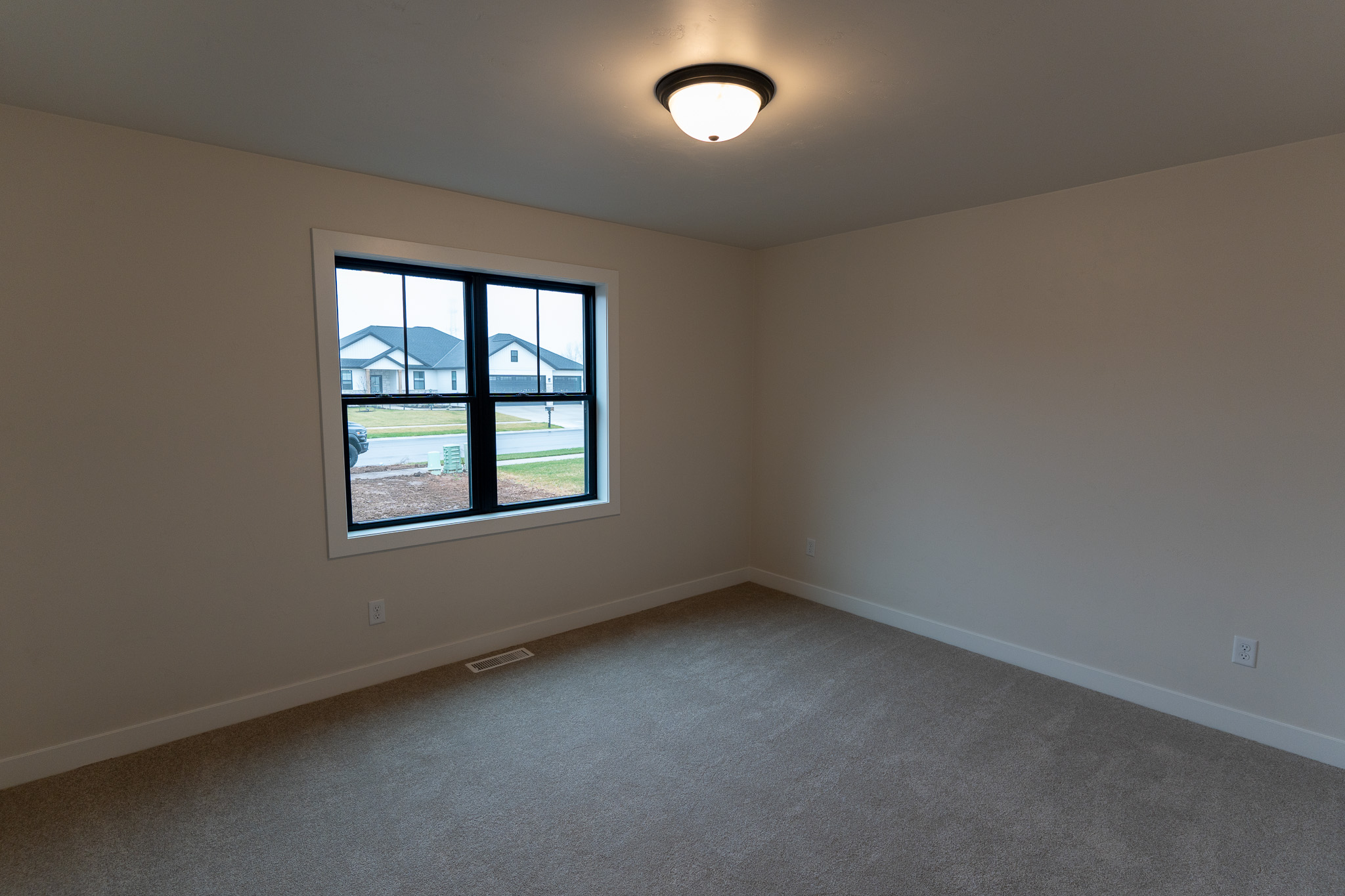 W5836 Edgewood Dr home - view 25