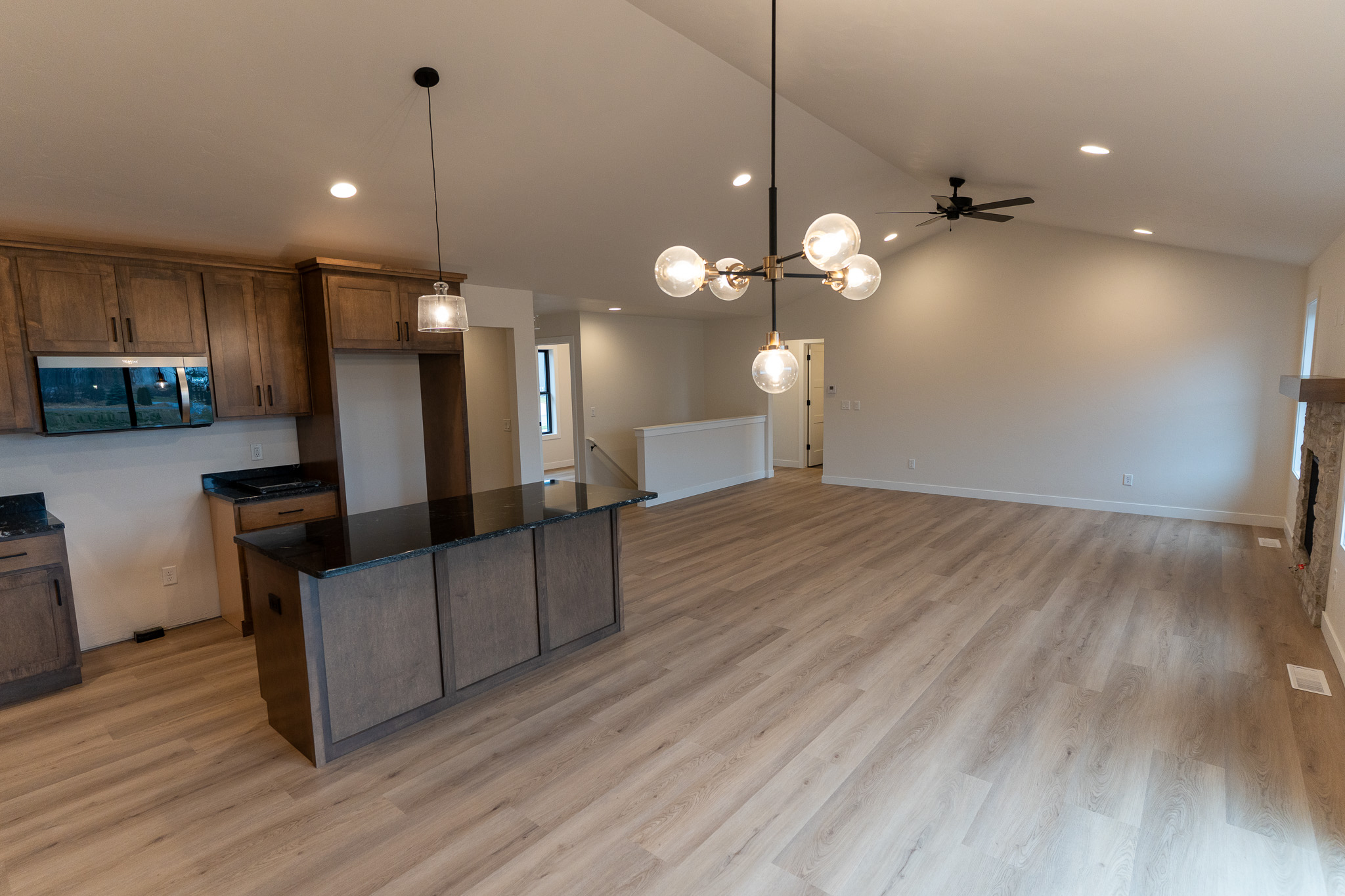 W5836 Edgewood Dr home - view 40