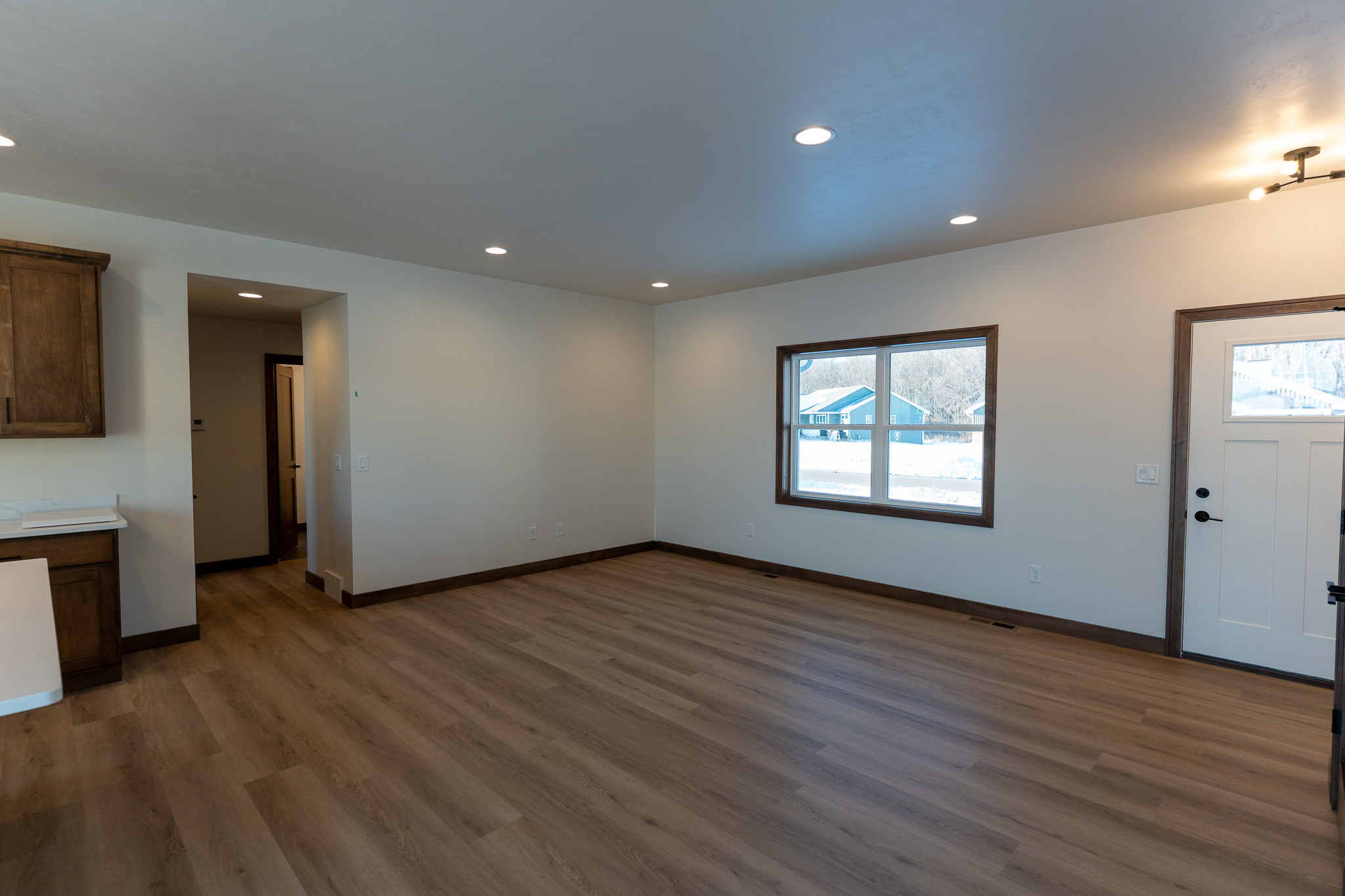 1241 W Thorn Creek home - view 4