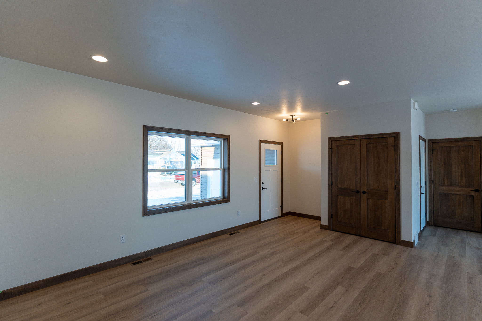 1241 W Thorn Creek home - view 2