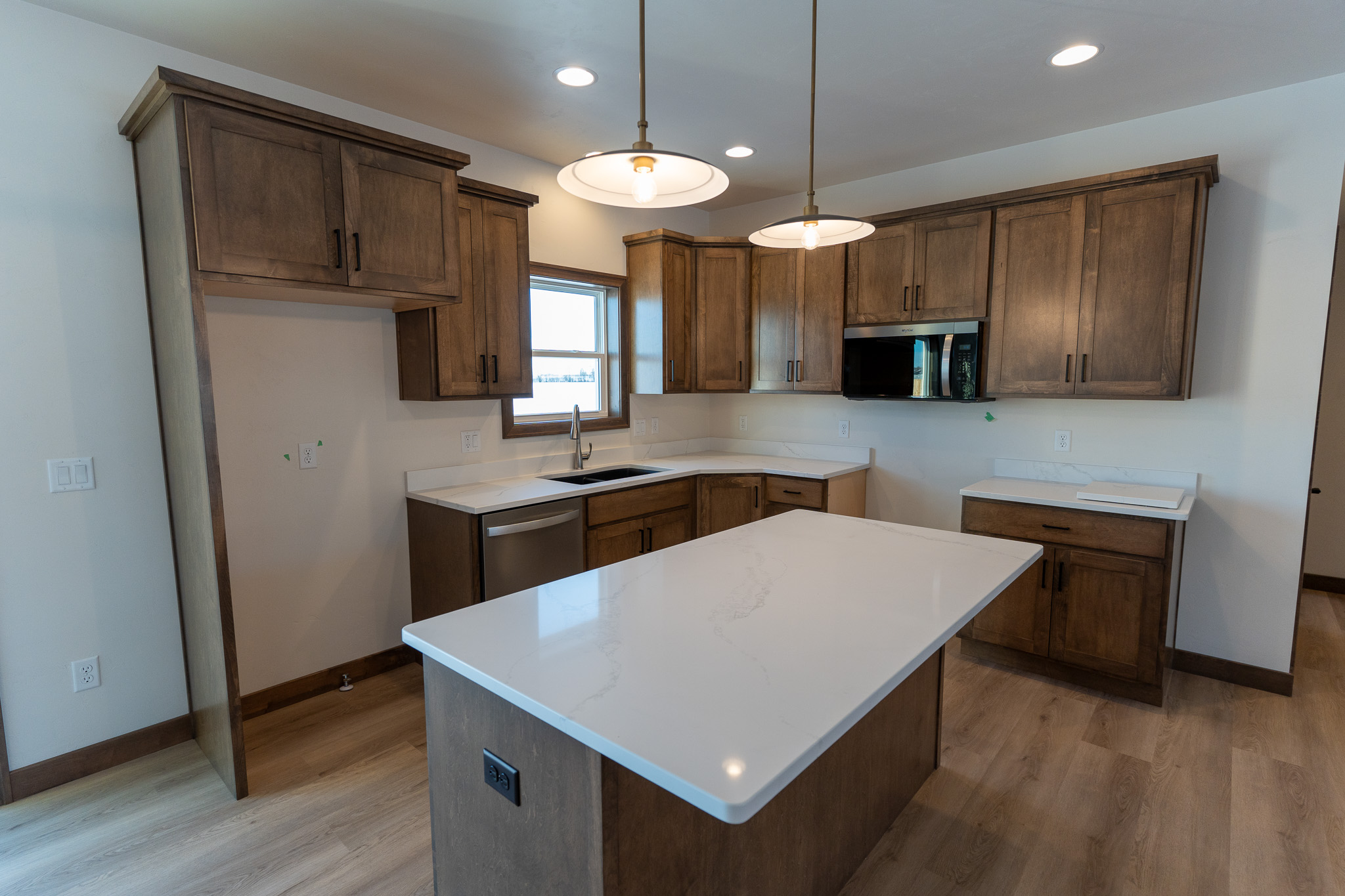 1241 W Thorn Creek home - view 5