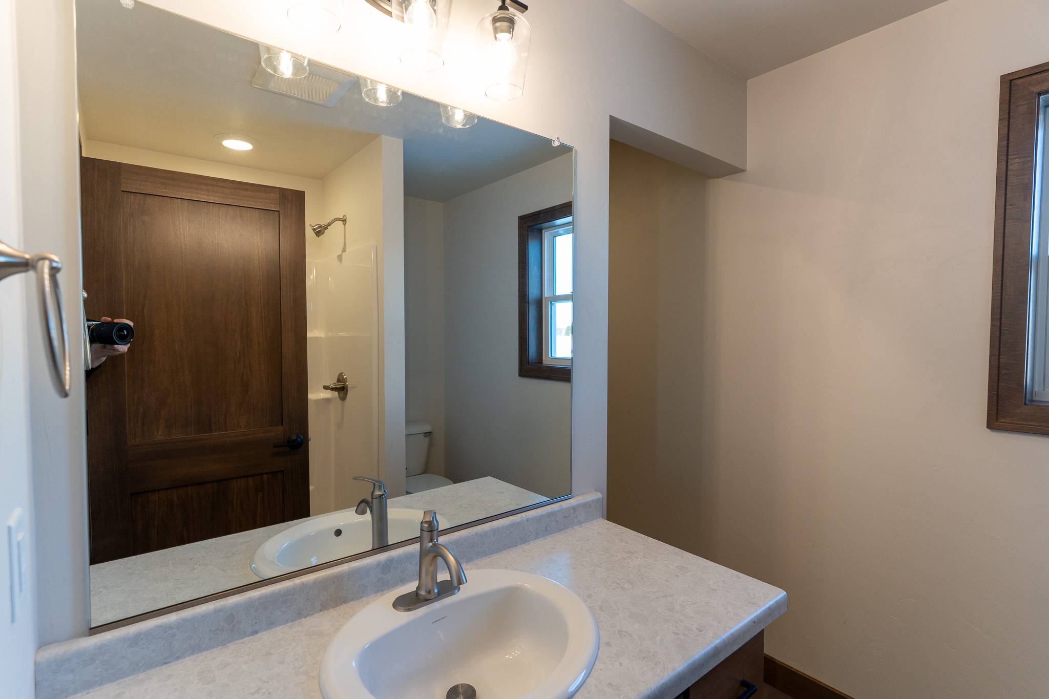 1241 W Thorn Creek home - view 12