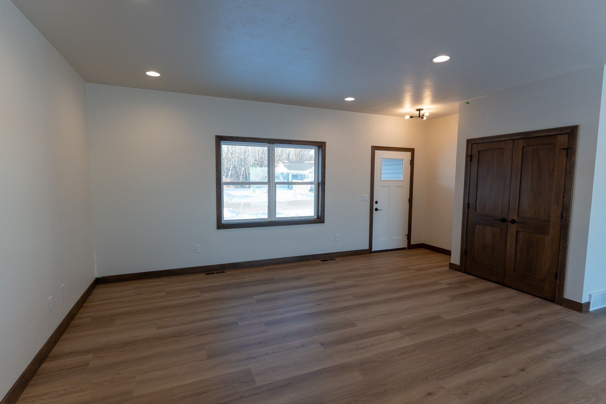 1241 W Thorn Creek home - view 19