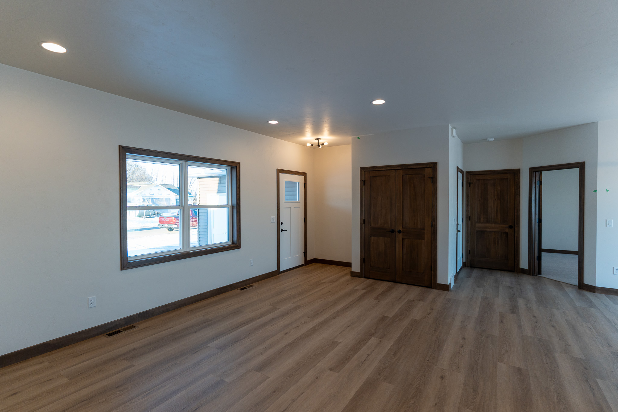 1241 W Thorn Creek home - view 20