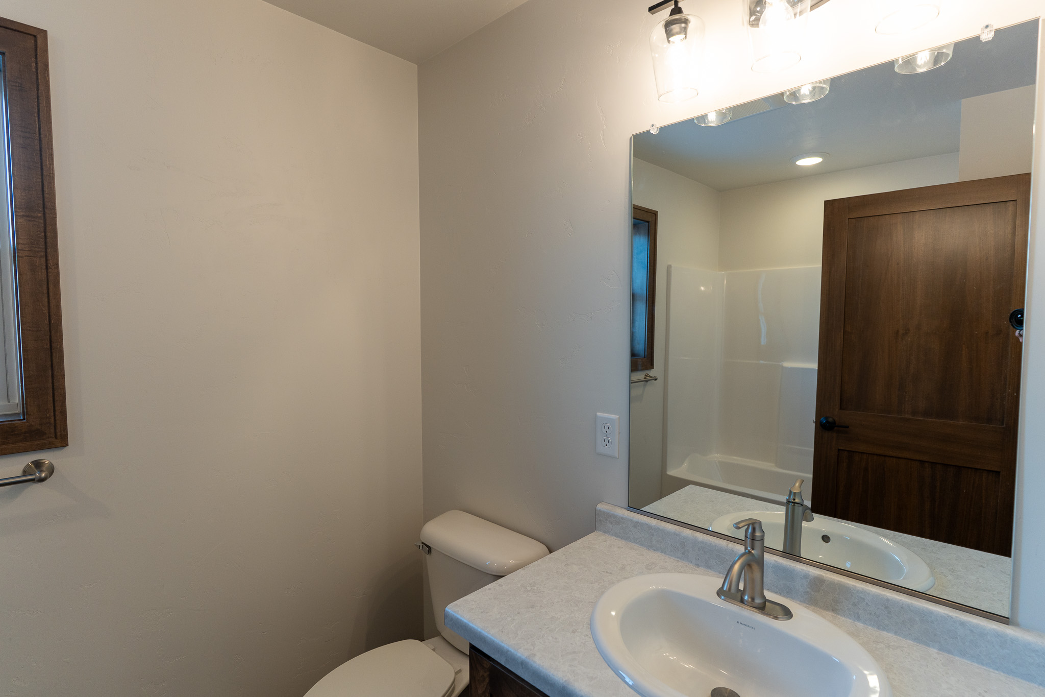 1241 W Thorn Creek home - view 28