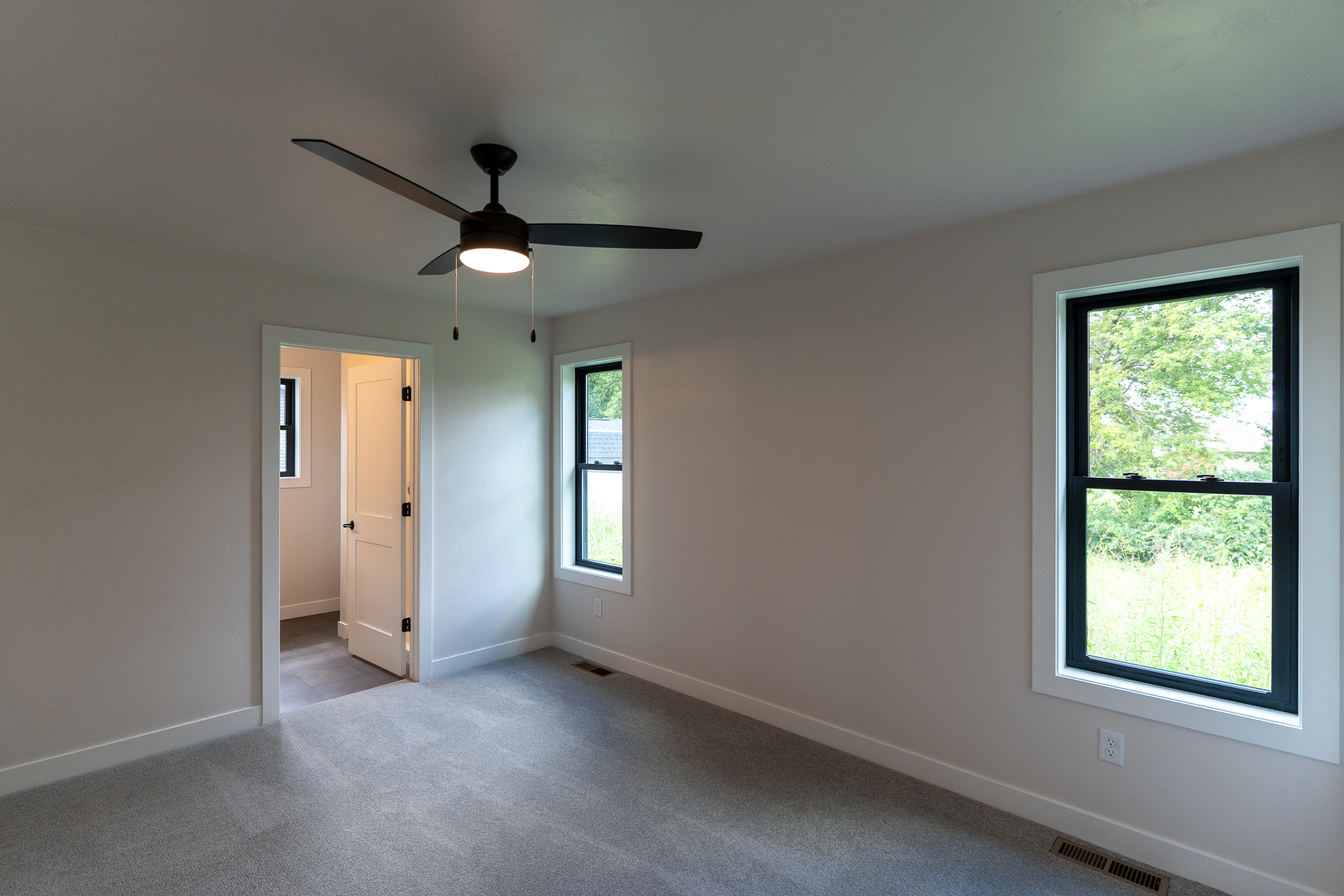 1335 Bens Way, Kaukauna home - view 16