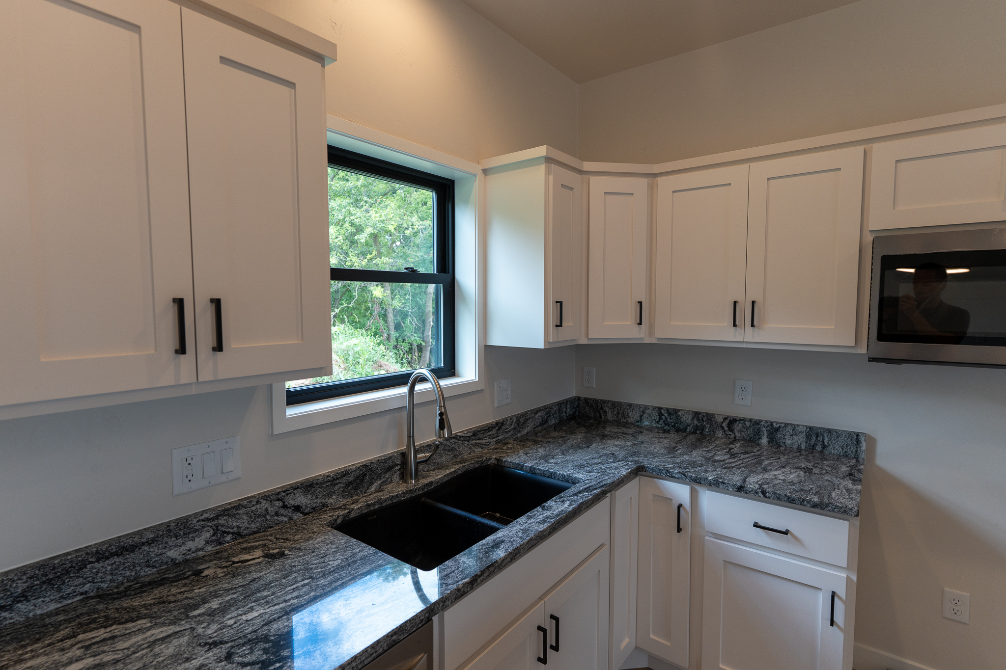 1335 Bens Way, Kaukauna home - view 29