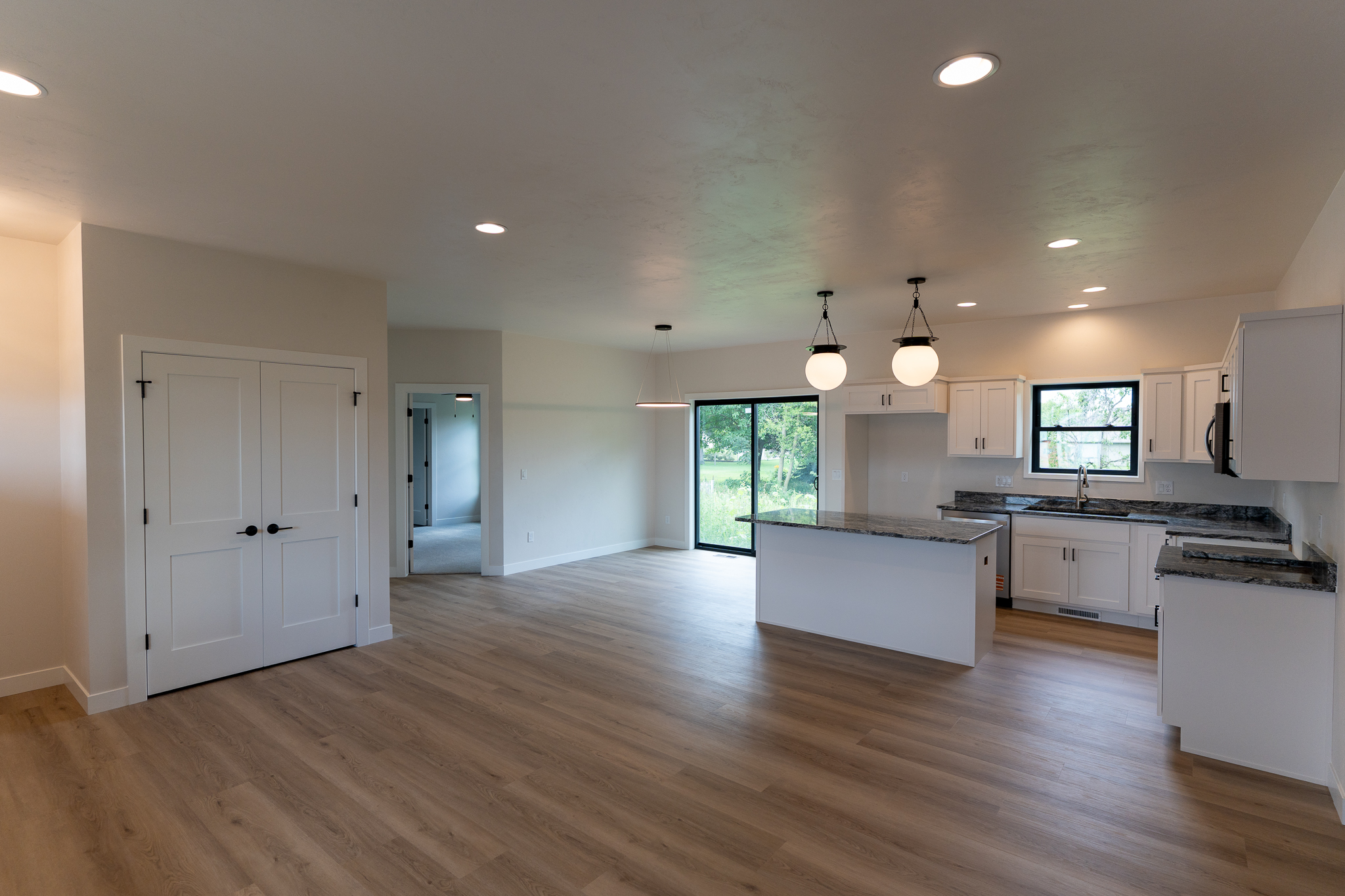 1335 Bens Way, Kaukauna home - view 45