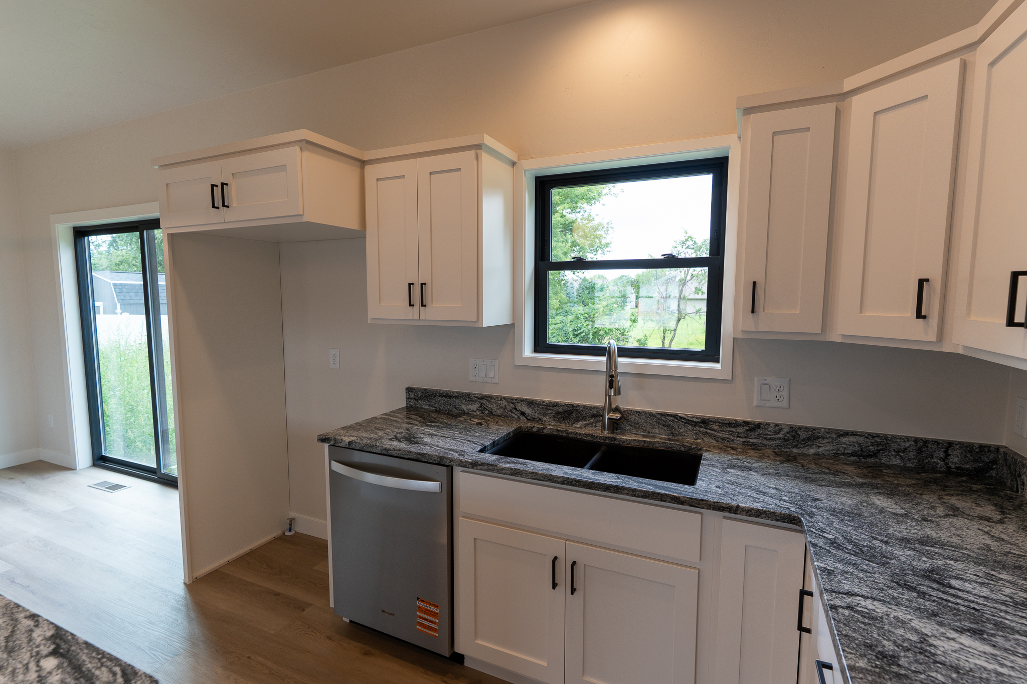 1335 Bens Way, Kaukauna home - view 30